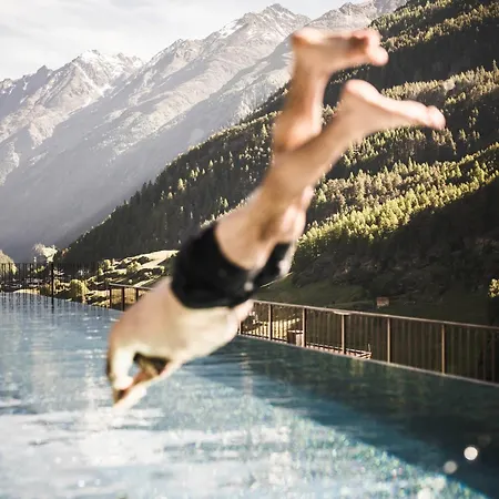 Hotel Sportlers Lifestyle-laessig-anders Sölden